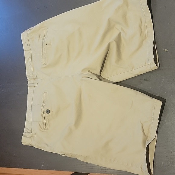 RW & Co Men's Shorts - Picture 3 of 5